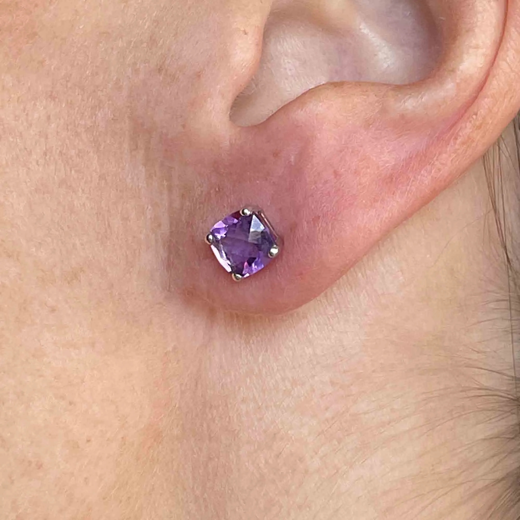 14K White Gold Checkerboard Amethyst Stud Earrings