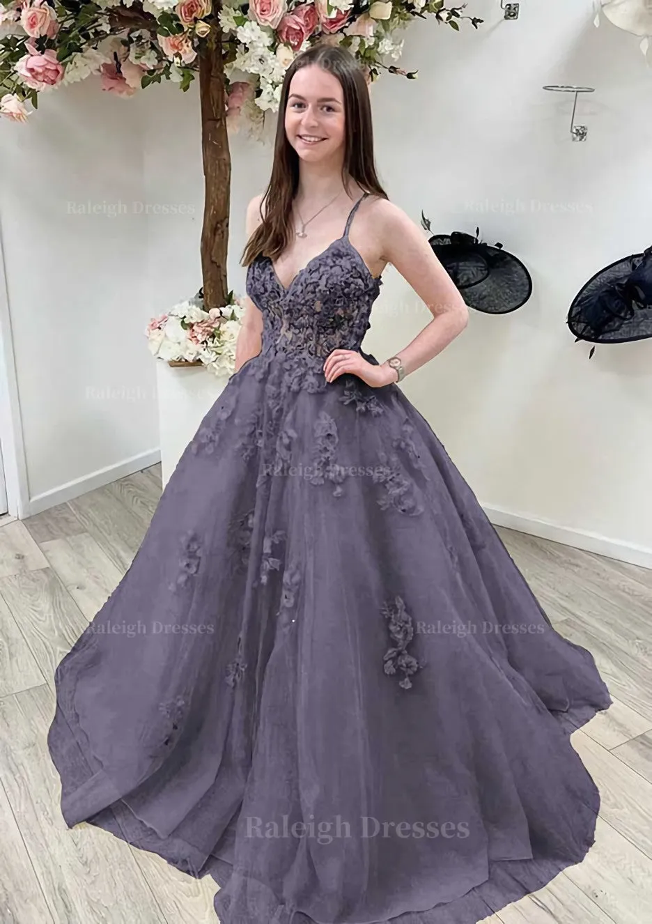 A-line Princess V Neck Sleeveless Sweep Train Tulle Prom Dress With Appliqued Beading Lace