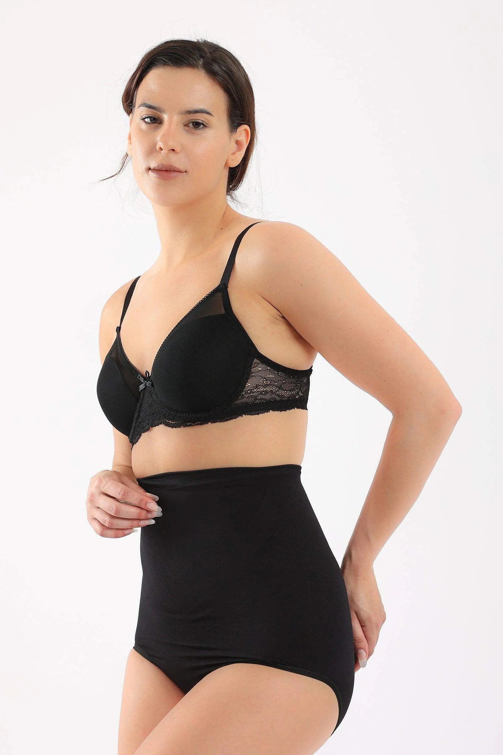 Minimizer Bra with Lace