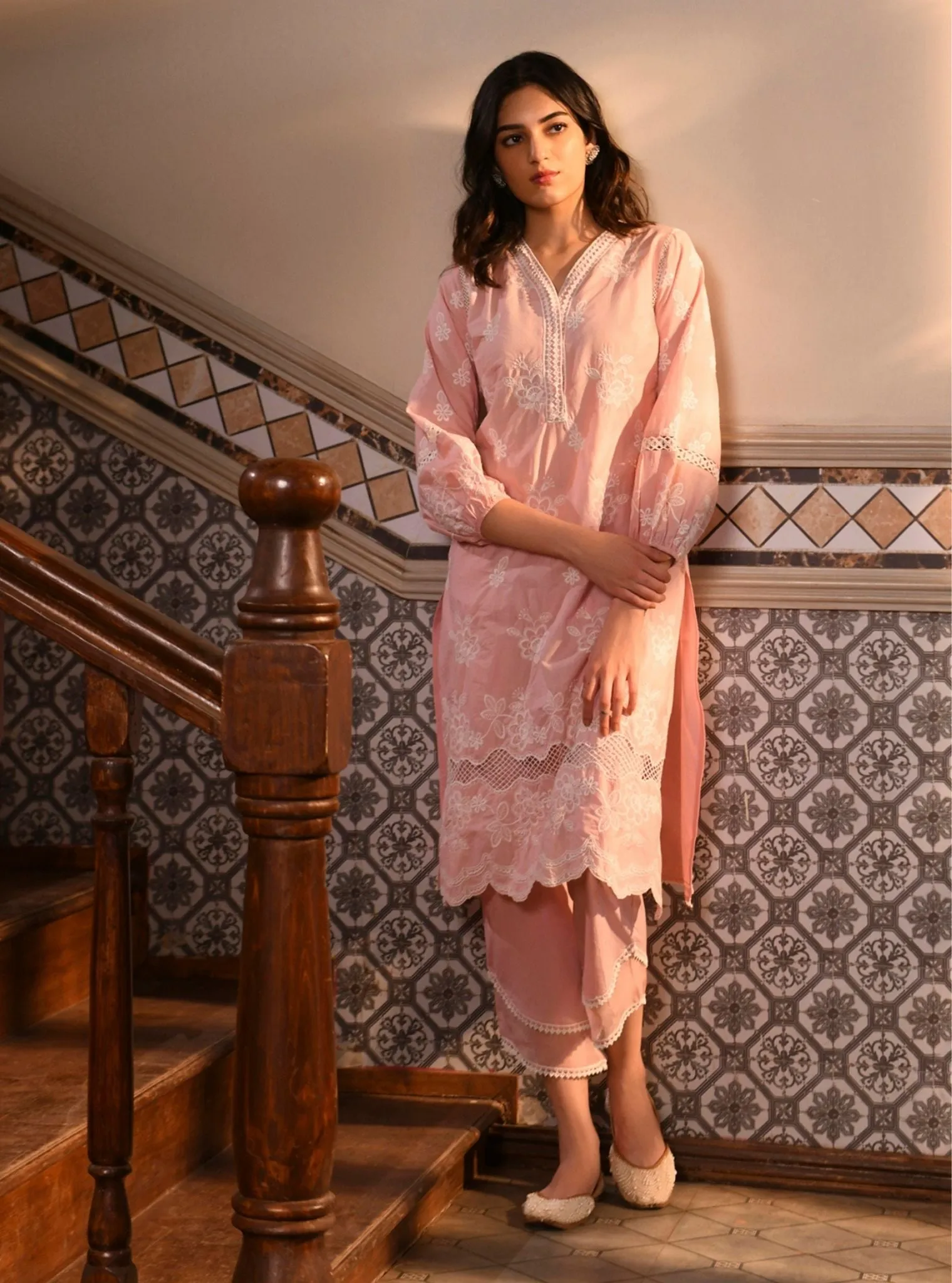 Mulmul Cotton Giti Light Pink Kurta With Mulmul Cotton Giti Light Pink Pant