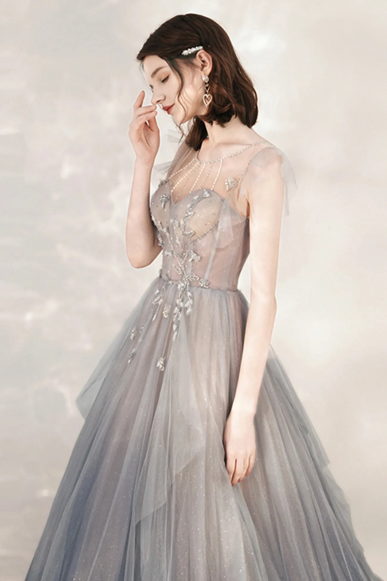 solvbao Gray Tulle Beading Long Prom Dresses, A-Line Scoop Neckline Evening Dresses